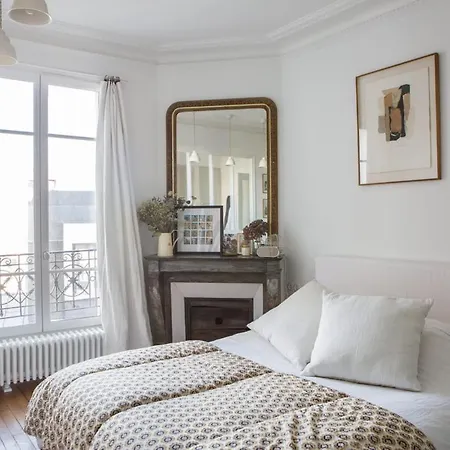 Appartement Champs-Elysees