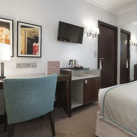 Luxury View On Arc Of Triumph Apartamento