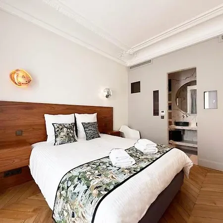 Apartment Luxury Eiffel Tower Paris